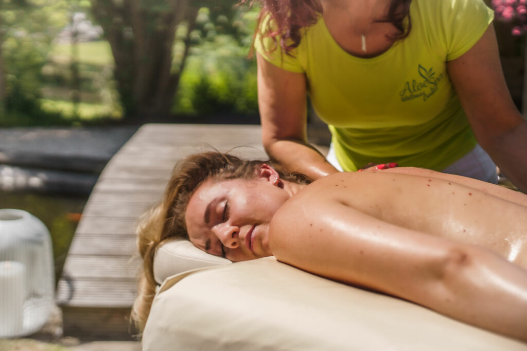 Abhyanga-Massage für den ganzen Körper